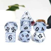 Venta caliente Polyhedral DnD Web Dice Set 7PCs Verde Acrílico y Plástico D20 Soporte a granel al por mayor