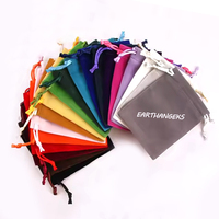 Récipient à bijoux en velours de coton en peluche imprimé avec logo personnalisé Emballage de cadeau en velours doux Pochette à cordon pour promotions de cadeaux