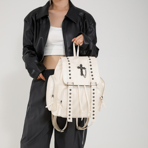 <span class=keywords><strong>Cross</strong></span> Goth sac à dos femmes Rivets épaule sac à dos gothique sac à dos Halloween PU cuir Rock sacs à dos - Product Image 1