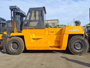 Montacargas Usado Heli TCM KOMATSU FD15 FD160 FD200 FD250 FD300 de 30 Toneladas en Buen Estado en Shanghái en Venta - Product Image 4