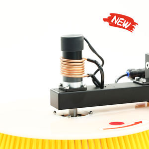 Nettoyeur photovoltaïque automatique à double <span class=keywords><strong>brosse</strong></span> haute efficacité, robot de nettoyage solaire pour système de <span class=keywords><strong>toiture</strong></span> et de sol - Product Image 5