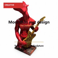 Statue de Guitarien en Résine Tête de Cheval, Vente Directe Usine, Taille Personnalisée, OEM, Rouge Brillant, Statue Musicale Rock, Durable, Vente en Gros, Décoration Intérieure