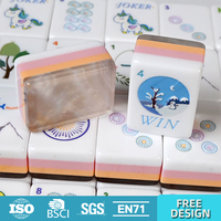 Pabrik Bersertifikat BSCI ISO 160 Ubin Mahjong Akrilik Premium Warna Pink 4 Lapis Ubin Mahjong Amerika Berkualitas Tinggi untuk Permainan Kasino