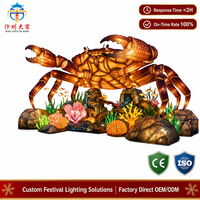 Lanterne géante en soie en forme de crabe pour l'extérieur, sculpture lumineuse artisanale à LED représentant un animal marin pour parc à thème