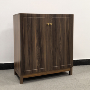 Mid Century Panel moderno Aparador de madera Gabinete Puerta estriada Acento Buffet Credenza Consola Mesa para el hogar o muebles de hotel - Product Image 4