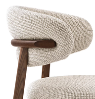 Chaises de salle à manger design nordique moderne minimaliste avec revêtement en daim et pieds en métal, structure en bois massif pour la maison et l'hôtellerie
