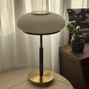 Lámpara de mesa con forma de hongo Matsutake, E27, LED, control táctil, cuida la vista, lámpara de noche para dormitorio, estudio, iluminación ambiental - Product Image 4