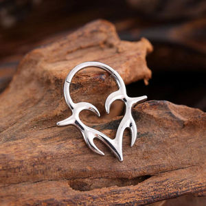 Anneaux de nez et boucles d'oreilles en titane G23 ASTM F136 16G avec zircon cubique en forme de cœur, accessoires de piercing corporel adaptés aux femmes et aux hommes - Product Image 3
