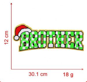 แผ่นปะติดเสื้อยืด หมวก หรือของตกแต่งอื่นๆ ลายตารางคริสต์มาส ปักด้วยไหมเชนีลล์ ขอบกลิตเตอร์ สำหรับคุณแม่ คุณพ่อ และคุณย่า - Product Image 6