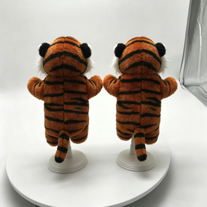 Marioneta de peluche de tigre personalizada, linda y suave, con brazos móviles. - Product Image 1