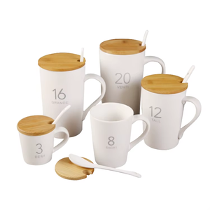 Mug à café en céramique classique écologique personnalisable avec couvercle en bois - Passe au lave-vaisselle Cadeau de voyage pour le café, le thé, la bière, les fêtes - Product Image 1