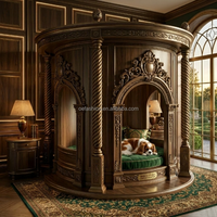 Lit sculpté de luxe style Palais Royal, capitonné or antique, pour projets de villas, hôtels et mobilier d'hôtel (FF&E)