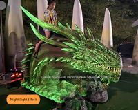 Statue réaliste de tête de dragon de machine de tour de dragons avec des mouvements adaptés aux besoins du client