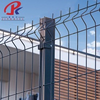 Maille de fil métallique soudée incurvée 3D décorative à prix avantageux pour la maison, le jardin, l'extérieur, le panneau de clôture de chemin de fer