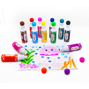 Lot de 12 couleurs OEM d'encre lavable pour l'éducation, plumes de 10mm, 40ml, ensemble de marqueurs de points, tampons de bingo avec tablier pour le dessin des enfants - Product Image 6