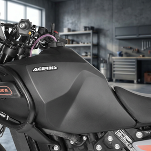 Serbatoio Carburante Acerbis di Alta Qualità per Himalayan 450 2024/2025, 23L, Colore Nero, Costruzione in Acciaio e Polietilene, Nuovo - Product Image 3