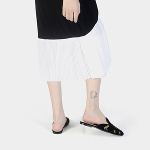 <span class=keywords><strong>Chaussures</strong></span> de pantoufles d'été à <span class=keywords><strong>la</strong></span> mode pour femme avec talon plat, motif d'art de salle de concert élégant - Product Image 3