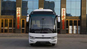 7-9 मीटर गोल्डन ड्रैगन डॉक्टर मोबाइल क्लिनिक वाहन, वैश्विक बिक्री के लिए उन्नत चिकित्सा जांच बस - Product Image 2