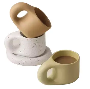 Ceramic Pearly Handle Plump Mug