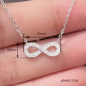 Collana con Ciondolo ad Anello di Möbius per Donne, Gioiello di Moda con Micro Pavé per Uso Quotidiano - Product Image 5