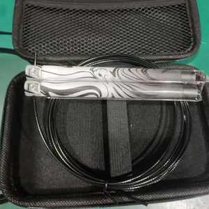 <span class=keywords><strong>Corde</strong></span> <span class=keywords><strong>à</strong></span> <span class=keywords><strong>sauter</strong></span> réglable en nylon et acier avec poignée en aluminium lestée pour entraînement de fitness et de gym, fabrication OEM personnalisée - Product Image 1