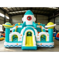 Château Gonflable Géant avec Toboggan et Structure Spatiale Extérieure pour Enfants, Idéal pour la Jeu des Tout-Petits, la Maternelle et la Location Amusante
