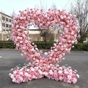 Arco Decorativo a Forma di Cuore con Rose Rosse Artificiali, Composizione Floreale Artificiale per Proposte di Matrimonio - Product Image 6