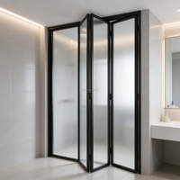 Porte pliante en aluminium et verre sur mesure, cloison de pièce moderne et minimaliste pour usage résidentiel