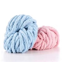 Eco-Friendly High Tenacity 2CM Chunky Yarn Chunky Chenille Yarn Soft Hand Knitting & Embroidery Dyed Chunky Knit Blanket Yarn