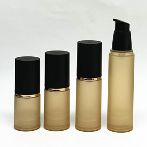 Flacone Airless con Pompa Sottovuoto 2026 da <span class=keywords><strong>50</strong></span> <span class=keywords><strong>ml</strong></span>, Opaco Satinato, Ricaricabile, per Crema Cosmetica - Product Image 2