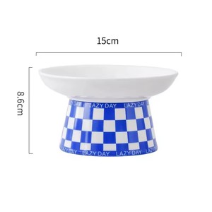 Bol plat en céramique pour chat, motif à carreaux rouge, vert, noir, bleu, design surélevé pour un confort d'alimentation et d'hydratation - Product Image 6
