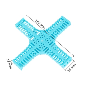 Cage de <span class=keywords><strong>reine</strong></span> des abeilles Chinabees pour l'hiver croisé utilisation hivernale cellules froides Type croisé Cages de receveur en plastique outils d'abeilles cellulaires - Product Image 2