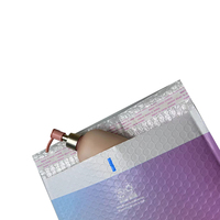 Nouvelle tendance Logo personnalisé coloré Girly Style Poly sac feuille bulle Mailer pour vêtements cosmétique
