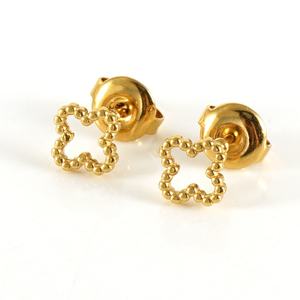 Lot de boucles d'oreilles clous en acier inoxydable plaqué or 18 carats de Dubaï pour femmes, vente en gros, motifs mignons (poisson, fleurs, avion, géométriques) et créoles classiques - Product Image 4