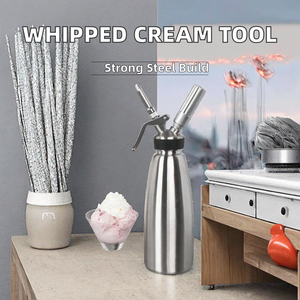 <span class=keywords><strong>Siphon</strong></span> à fouetter <span class=keywords><strong>professionnel</strong></span> 500ml/1 pinte pour distributeur <span class=keywords><strong>de</strong></span> crème fouettée en acier inoxydable avec embouts pour l'utilisation en <span class=keywords><strong>cuisine</strong></span> fouet à crème - Product Image 2