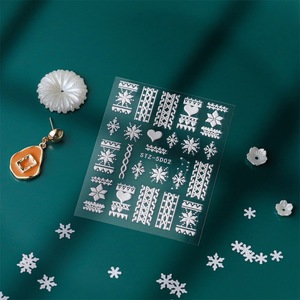 Autocollants 3D pour ongles flocons de neige d'hiver, rennes, bonhommes de neige, décorations de Noël en résine DIY STZ-5D05 - Product Image 3