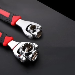 Clé universelle rotative à 360 degrés, outil multifonction pour la réparation automobile et les travaux domestiques - Product Image 2