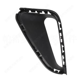 กรอบไฟตัดหมอก Volkswagen Taos ปี 2021-2024 วัสดุ ABS ฝาครอบกันชนหน้า ด้านขวา ด้านซ้าย รุ่น 2GJ 853 212 9B9 2GJ 853 211 9B9 - Product Image 1