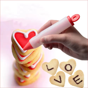 Stylo de décoration de gâteaux en acier inoxydable en gros avec 4 embouts pour le glaçage, le sirop, les biscuits et la pâtisserie (sac OPP) - Product Image 5