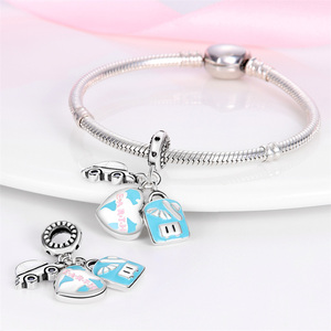 Breloques pour la fabrication <span class=keywords><strong>de</strong></span> bracelets DIY, motifs Avion, Voyage, Bagage, Appareil photo, en Cuivre plaqué argent, Fourniture d'usine, Prix <span class=keywords><strong>de</strong></span> gros - Product Image 5