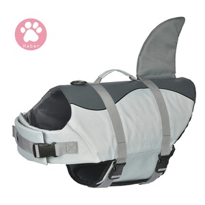 معطف فاخر بتصميم قرش للحيوانات الأليفة مقاس XS حزام كلب مقاوم للماء للقطط والحيوانات الأليفة ملابس سباحة مع ملحقات - Product Image 6