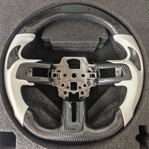 Volant en fibre de carbone en forme de D pour <span class=keywords><strong>Ford</strong></span> <span class=keywords><strong>Mustang</strong></span> GT/GT350/GT350R 2015-2017, volant de voiture à LED - Product Image 1