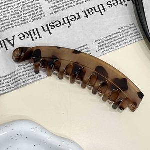 Venta al por mayor de fábrica, pinzas para el cabello de plátano de estilo coreano de 15cm, horquilla de plástico con hebilla de cola de caballo de temperamento Simple - Product Image 5