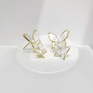 Precio de fábrica, pendientes de plata de ley S925 con flor y perla, modernos, veraniegos, únicos, de diseño, con mariposa, elegantes, para mujer. - Product Image 4