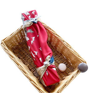 <span class=keywords><strong>Tissu</strong></span> d'emballage Furoshiki & Bojagi Emballage en <span class=keywords><strong>tissu</strong></span> <span class=keywords><strong>japonais</strong></span> Emballage <span class=keywords><strong>cadeau</strong></span> en <span class=keywords><strong>tissu</strong></span> et <span class=keywords><strong>papier</strong></span> bulle noir pour tous les besoins d'emballage - Product Image 4