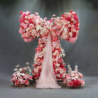 Arche de fleurs personnalisable, chemin de fleurs géant, décorations en forme de papillon, supports de fleurs en forme de papillon, roses rouges pour la décoration de mariage