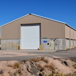 Entrepôt industriel préfabriqué en métal, <span class=keywords><strong>garage</strong></span> extérieur pour voitures, abri, structure en acier <span class=keywords><strong>de</strong></span> conception moderne - Product Image 1