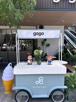 Carrito de Exhibición Comercial Multifuncional - Carrito Ligero para Regalos Florales, Activaciones en Centros Comerciales, Bodas y Eventos al Aire Libre