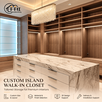 Système de rangement personnalisé en bois grainé pour îlot central, dressing, armoire et dressing-maison pour appartements, villas, hôtels et projets résidentiels