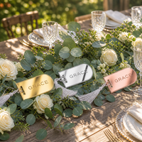 Panneau de table arqué en acrylique doré personnalisé avec pompon, carte d'invitation de mariage, étiquette de bagage, marque-place, décorations de mariage DIY